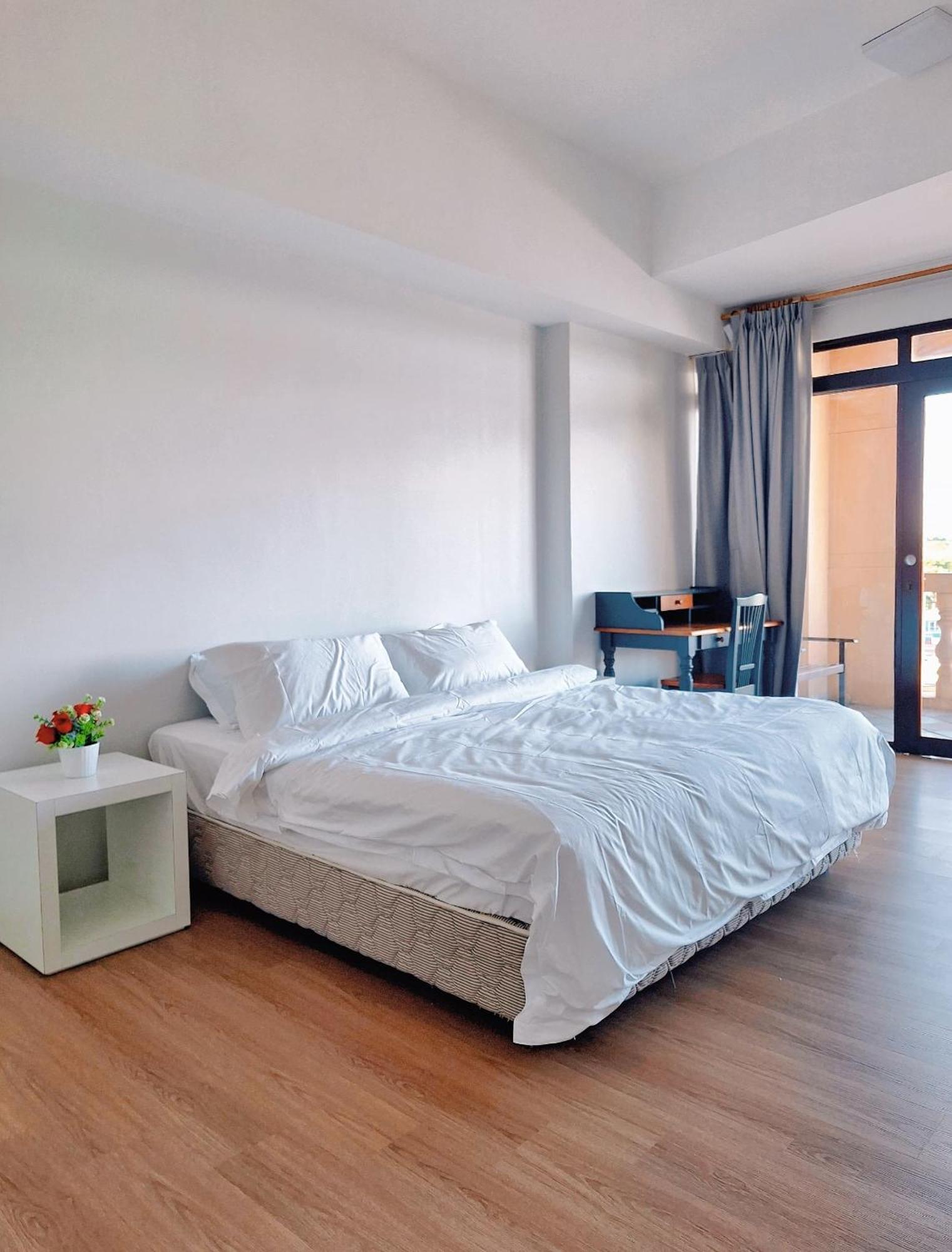 Cozzzy Hut Riverbank Suites Kuching With Spectacular River View Екстериор снимка